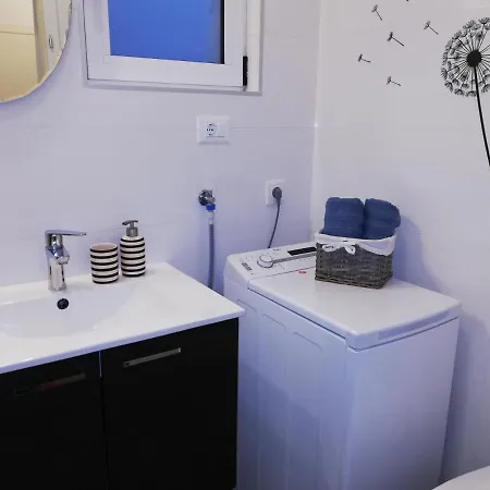 Komadina 3* Makarska